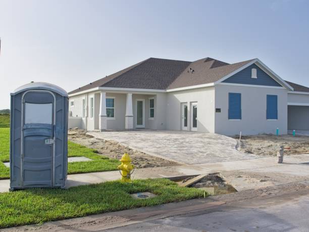 Best Portable restroom trailer rental  in Niagara University, NY